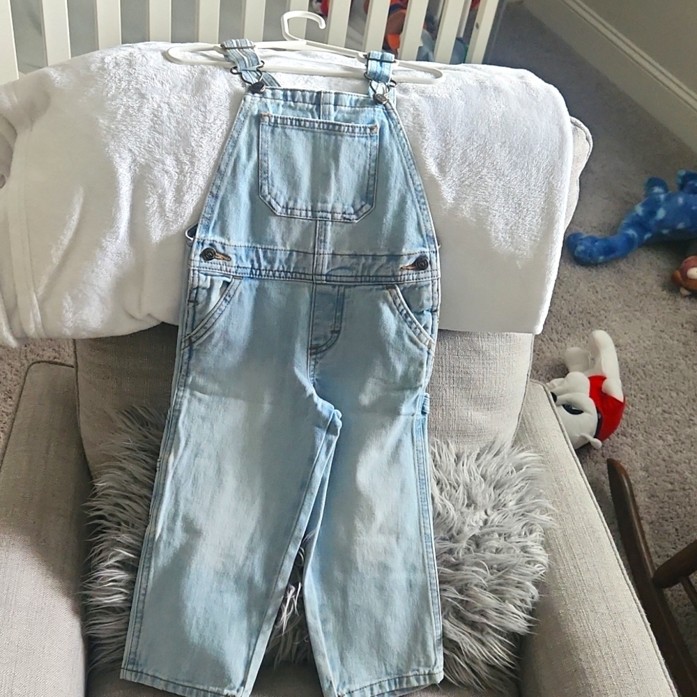 *never worn* wrangler overalls